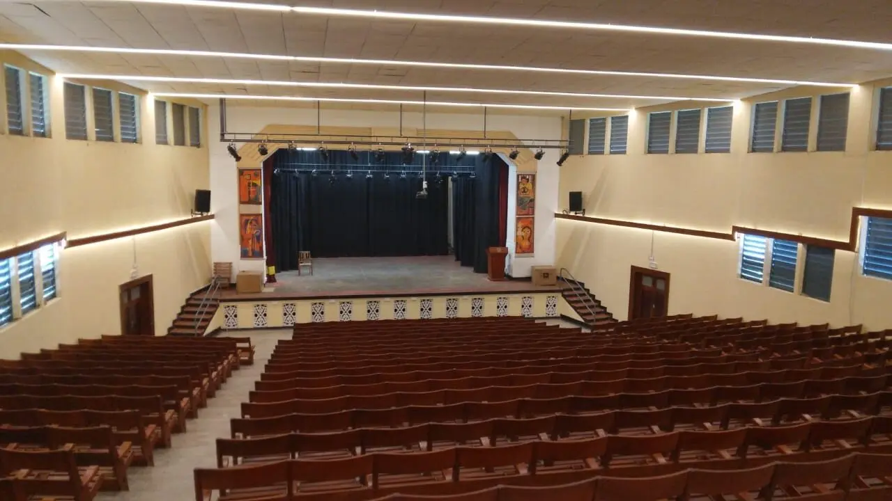 E O A Perera Theatre at UOP project image